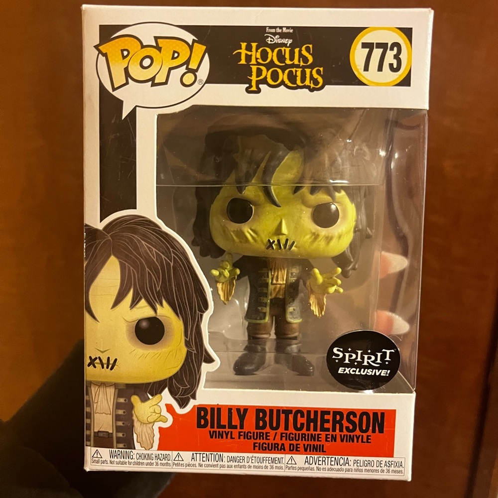 Billy from HOCUS POCUS MOVIE! Spirit Halloween exclusive 🧟‍♂️🧙🏻‍♀️